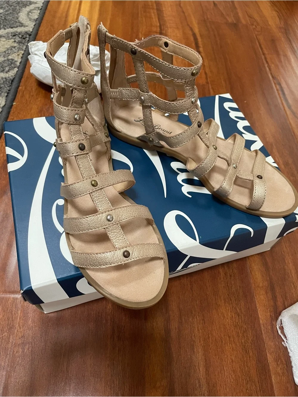 Lucky Brand Champagne Strappy Gladiator Sandals